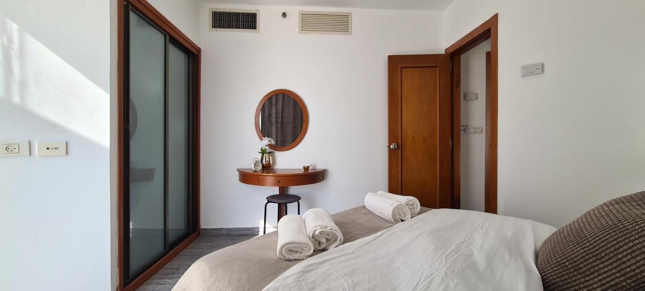 Go To Apartments In Leonardo 바트얌 외부 사진