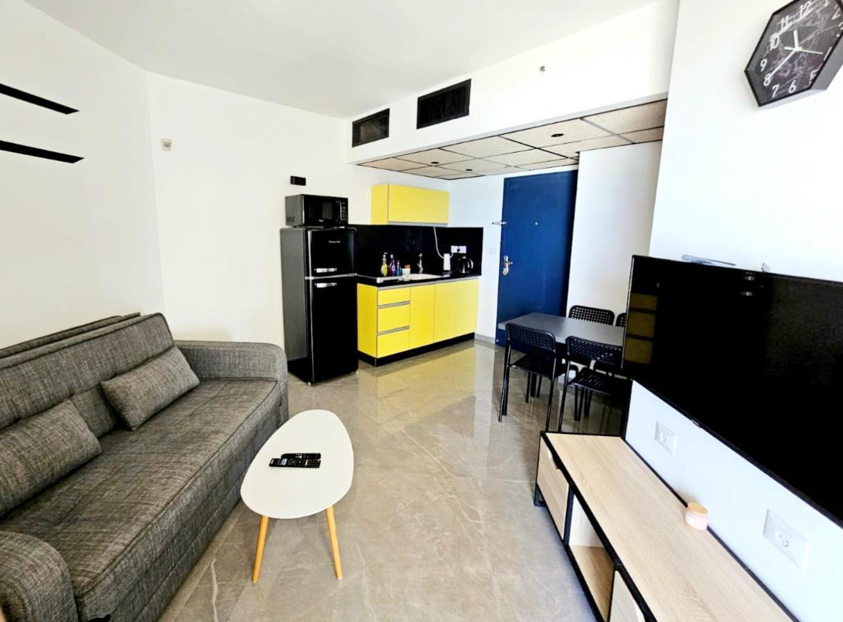 Go To Apartments In Leonardo 바트얌 외부 사진