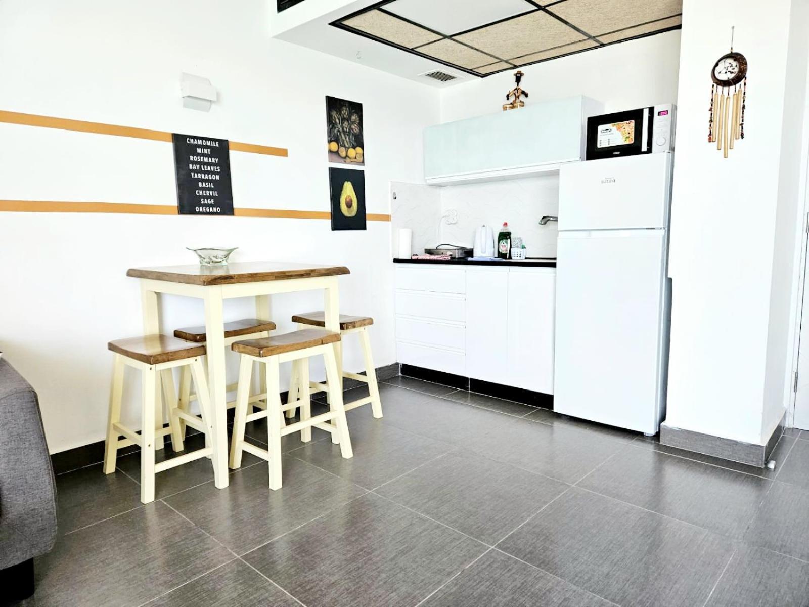 Go To Apartments In Leonardo 바트얌 외부 사진
