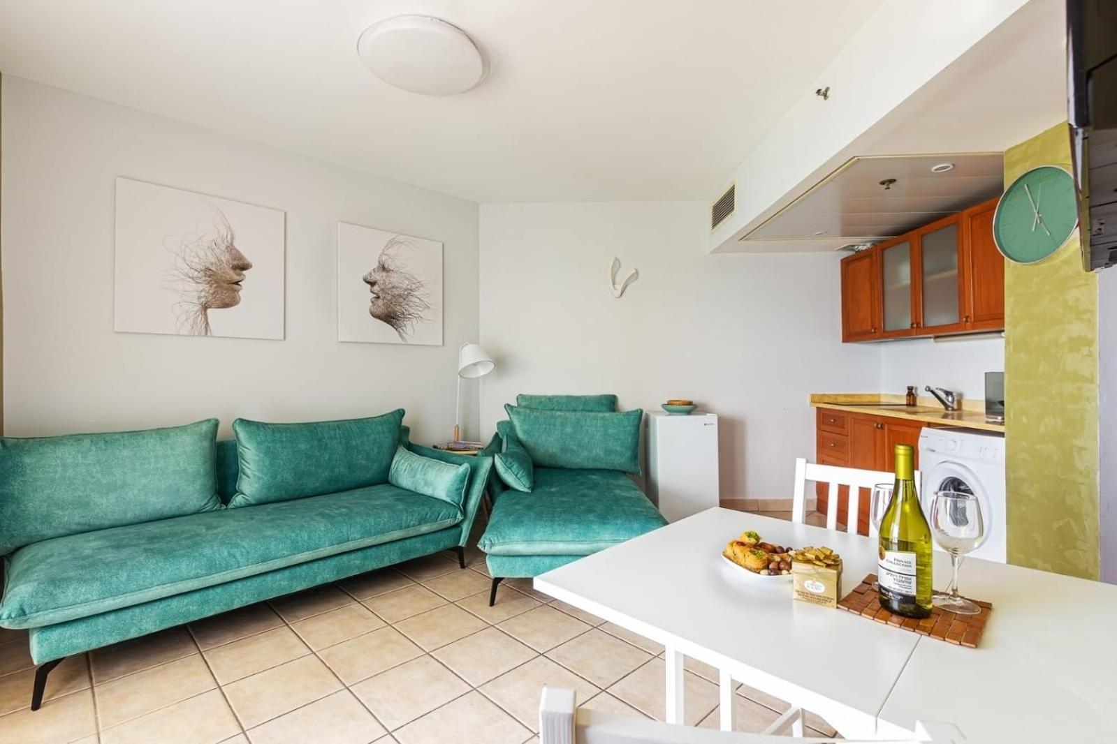 Go To Apartments In Leonardo 바트얌 객실 사진