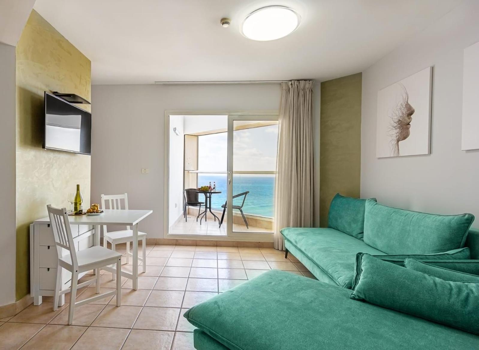 Go To Apartments In Leonardo 바트얌 객실 사진