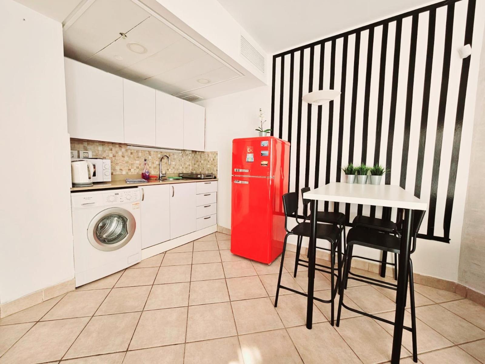 Go To Apartments In Leonardo 바트얌 외부 사진